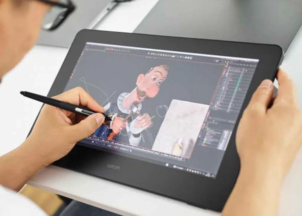 Wacom Cintiq Pro 16 y estudiante de arte