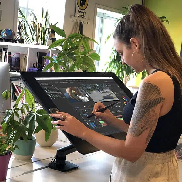 Caso de uso Página Edição de vídeo Cintiq Pro Premiere