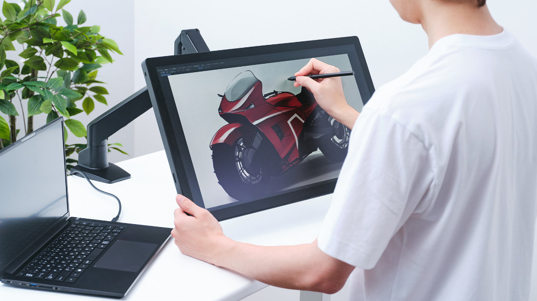 Cintiq 24 In-Use VESA Arm
