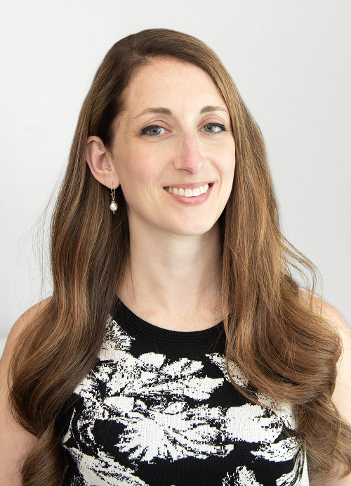 Is the new Wacom Intuos Pro worth the upgrade for graphic designers? 4 Lauren Gonzalez Headshot