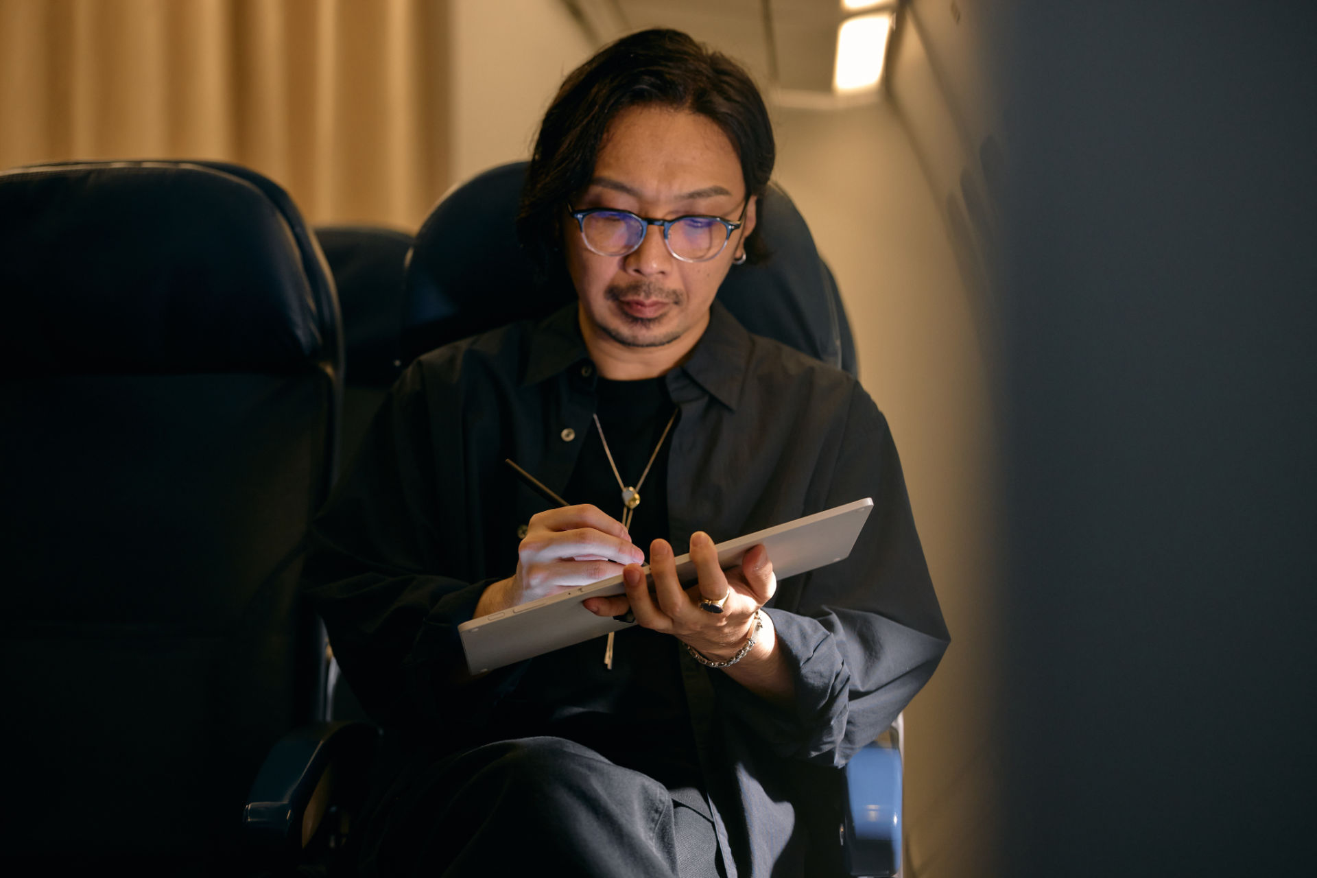 MovinkPadPro14 on plane