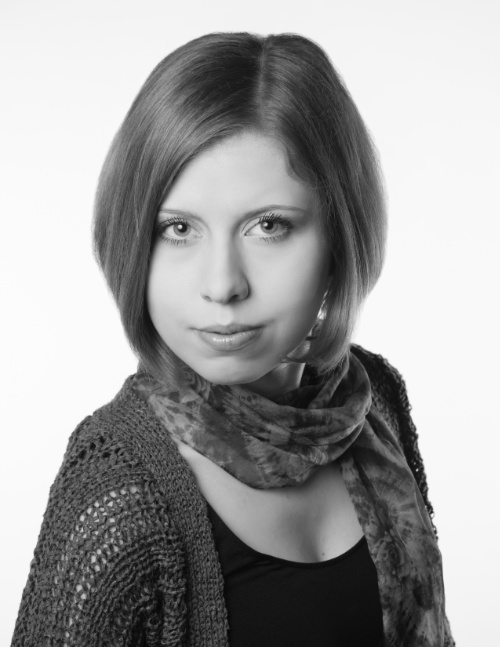 Elaine Nesbitt (FAYBEL) Artist Headshot