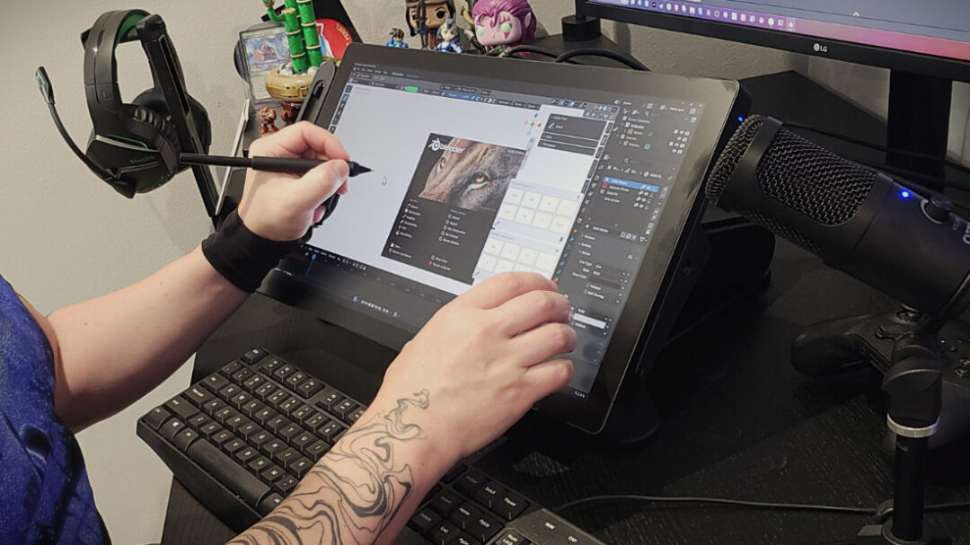 How to set up your Wacom Cintiq for Blender, with Paul Caggegi 1 Paul Caggegi BTS 1
