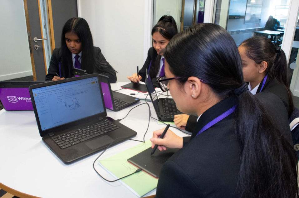 Wacom_Witton-Park_Students